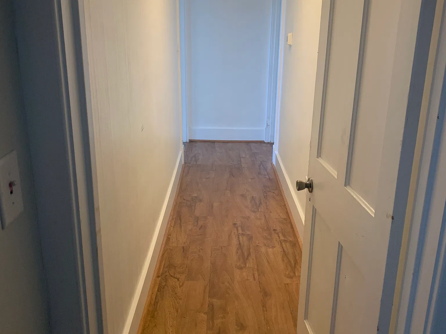 319 E Madison St — Photo 4