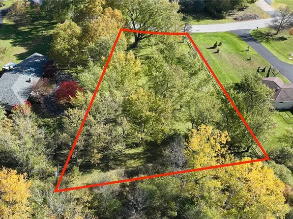 92 Bridle Ln Lot 8, East Aurora, NY 14052
