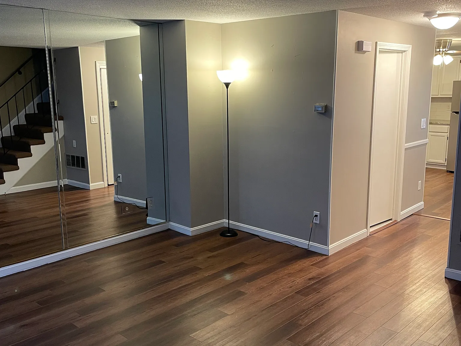2 bed, 1.5 bath, 1740 sqft, $2,500 — Photo 2