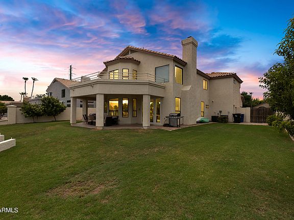 4th image of 1838 E LAKECREST Drive