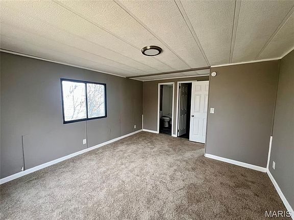 5th image of 3534 Elm Point Rd