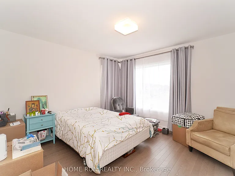 250 Soprano Ave — Photo 36
