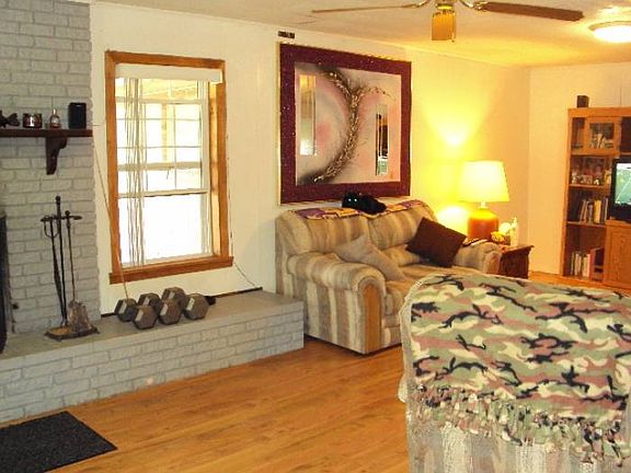 Living Rm From Entry