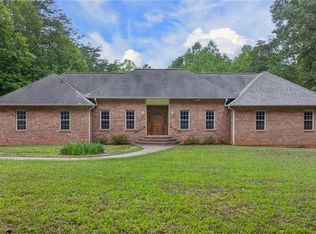 6135 Narrow Way Ln, Winston Salem, NC 27105