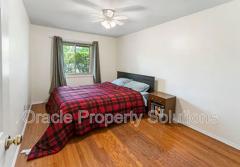 5360 Red Lake Ct — Photo 21