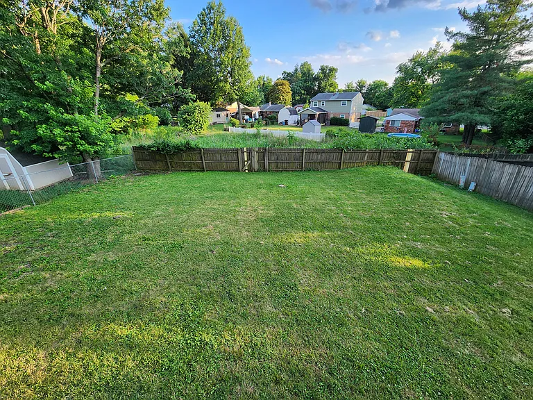 11412 Kendrick Dr — Photo 36