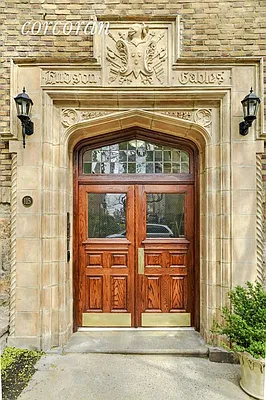 Sold by Corcoran | media 10