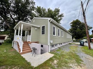 327B Maple Ln, Dayton, VA 22821