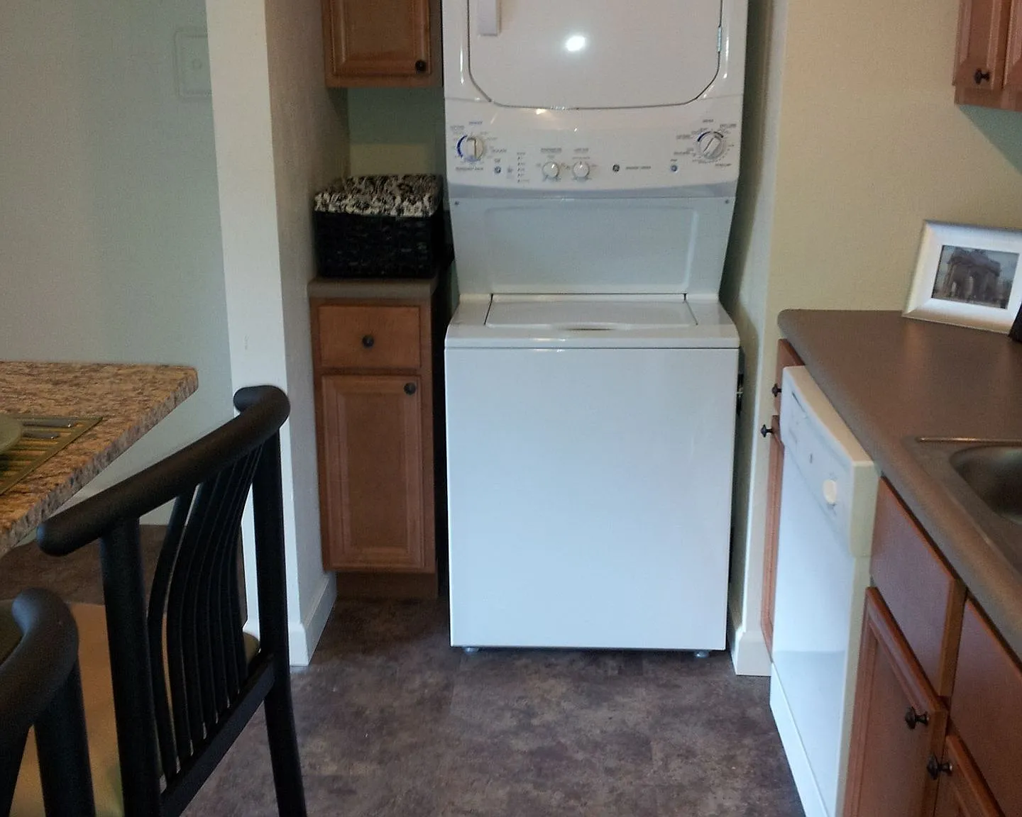 512 E Stoughton St. — Photo 4