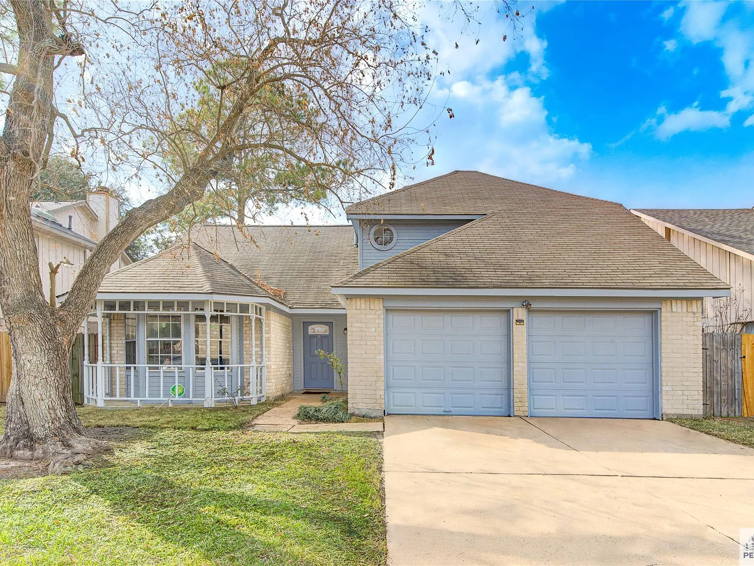 3 bed, 2.5 bath, 2164 sqft, $2,000 — Photo 4