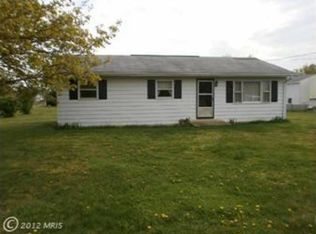 2084 Myerstown Rd, Charles Town, WV 25414