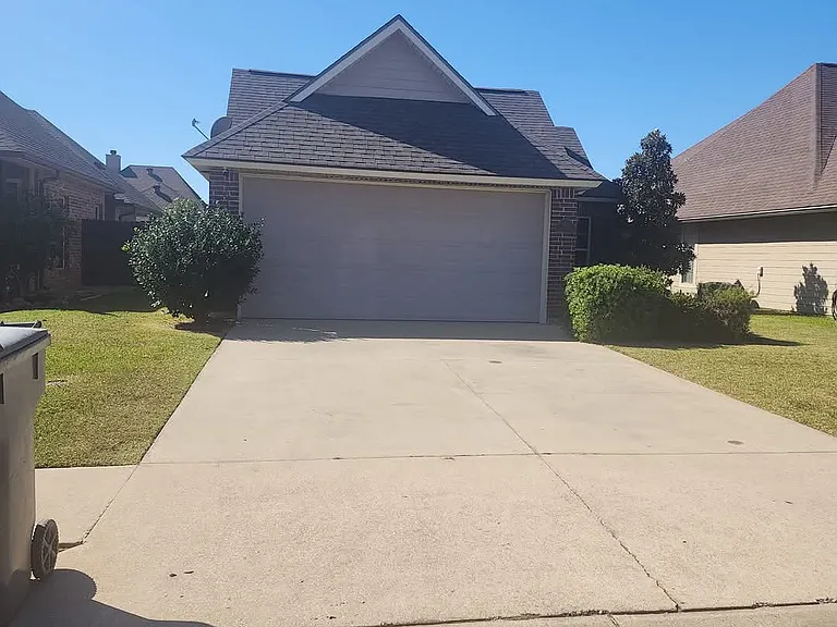 109 Canton Ct — Photo 5