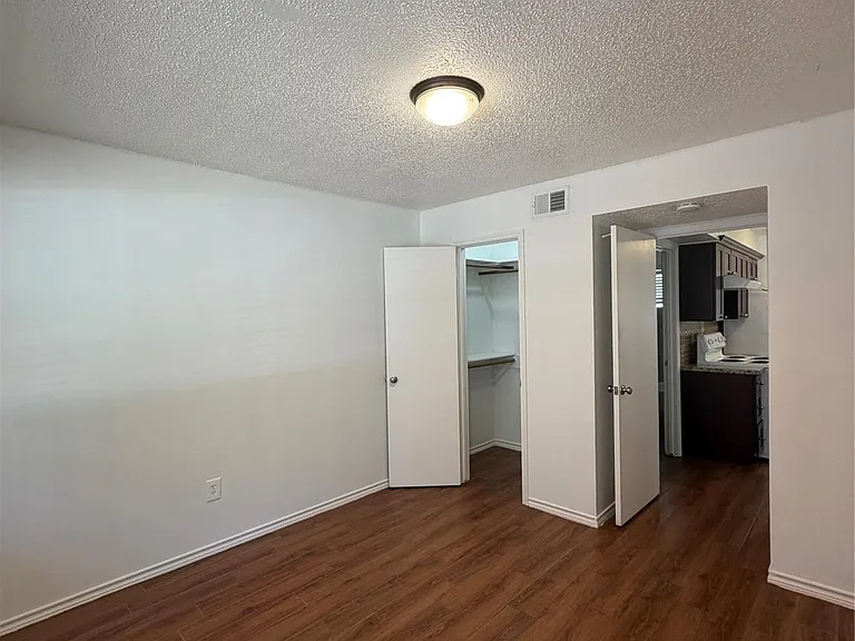 1410 Blalock Rd #3 — Photo 6