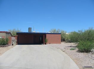 7038 N Village View Dr, Tucson, AZ 85741