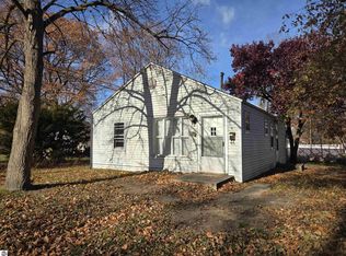 517 E Bennett St, Mount Pleasant, MI 48858