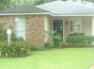 3002 Wyoming Ave, Dickinson, TX 77539