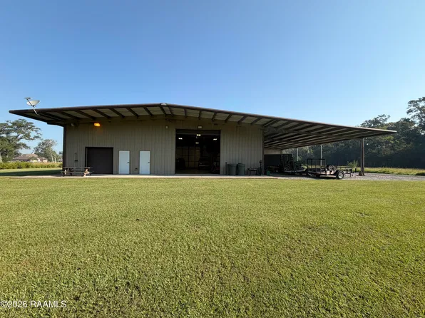 1500 Lady Of The Lake Rd, Saint Martinville, LA 70582