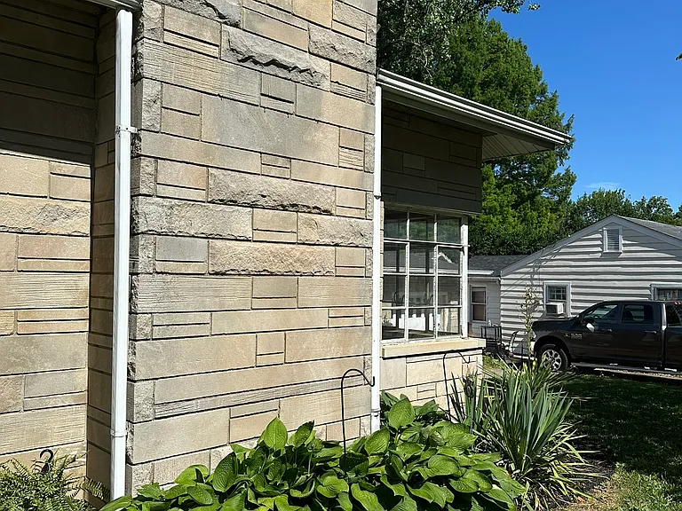 605 S 9th St — Photo 28