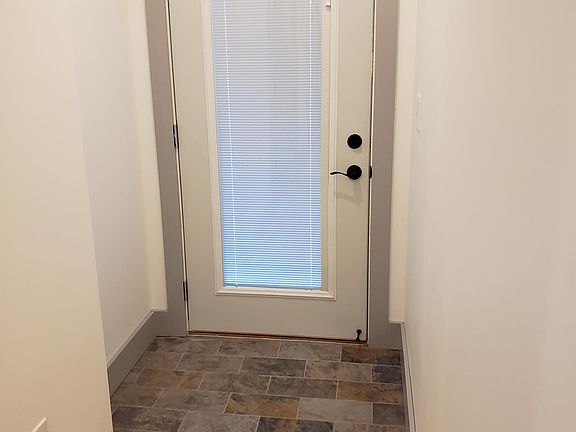 2nd image of 4235 Chouteau Ave #1F