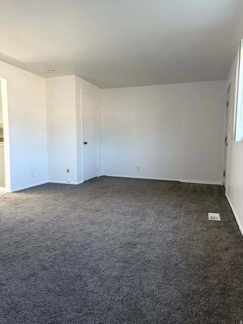 625 Poole Pocatello - BColemere - 4Plex — Photo 3