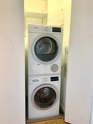 Rented by Compass | media 21