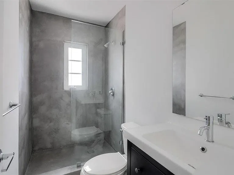 450 NE 62nd St #0 — Photo 5