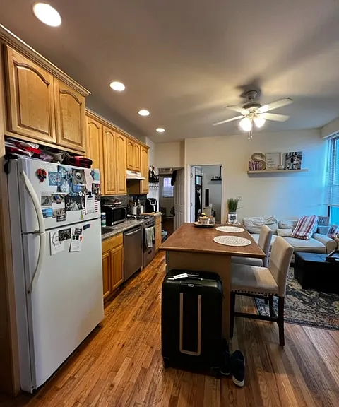 671 Union St #2R — Photo 3