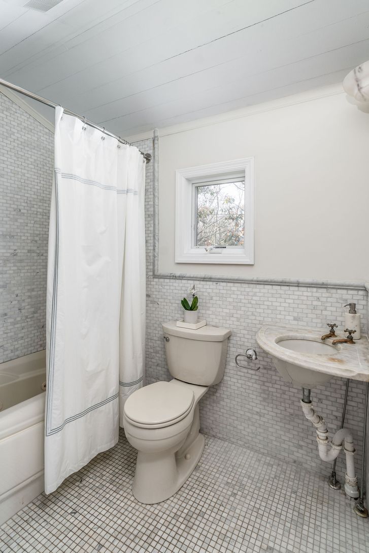  Downstairs Primary Ensuite Bath