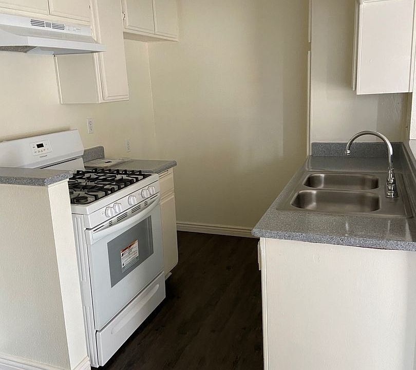 1st image of 7533 Vassar Ave APT 206