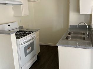 7533 Vassar Ave APT 206, Canoga Park, CA 91303