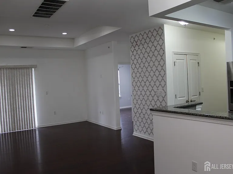 446 Micali Way — Photo 4