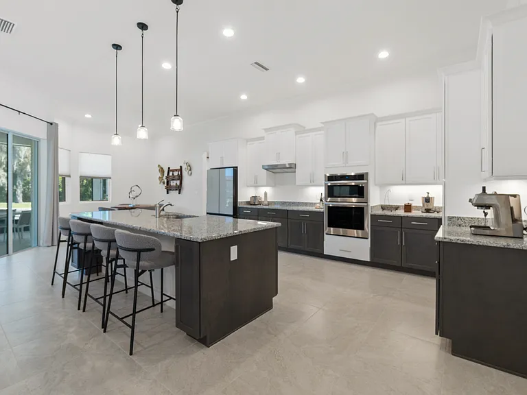 1329 Tullamore Blvd — Photo 1