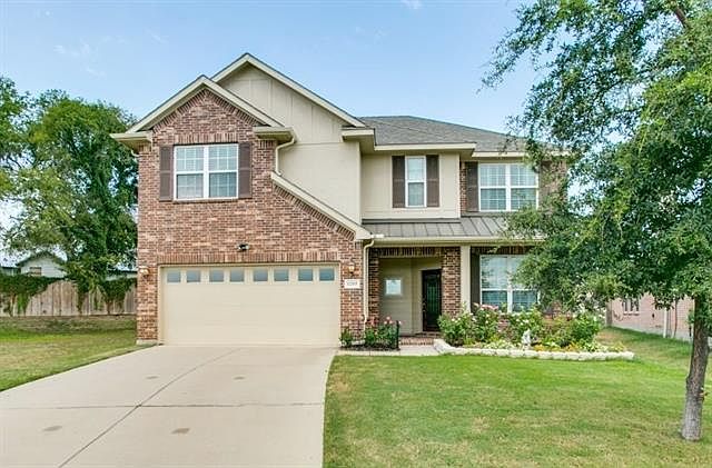 1st image of 1203 W Collins Cir