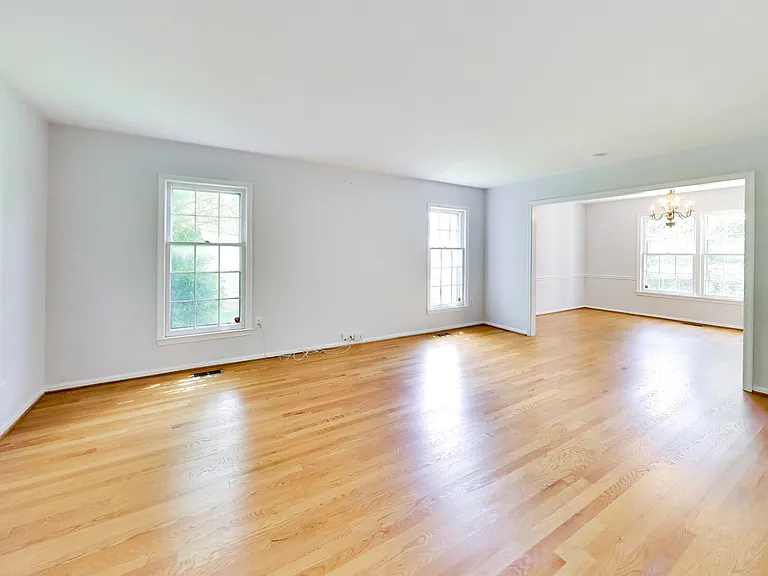 991 Farm Haven Dr — Photo 12