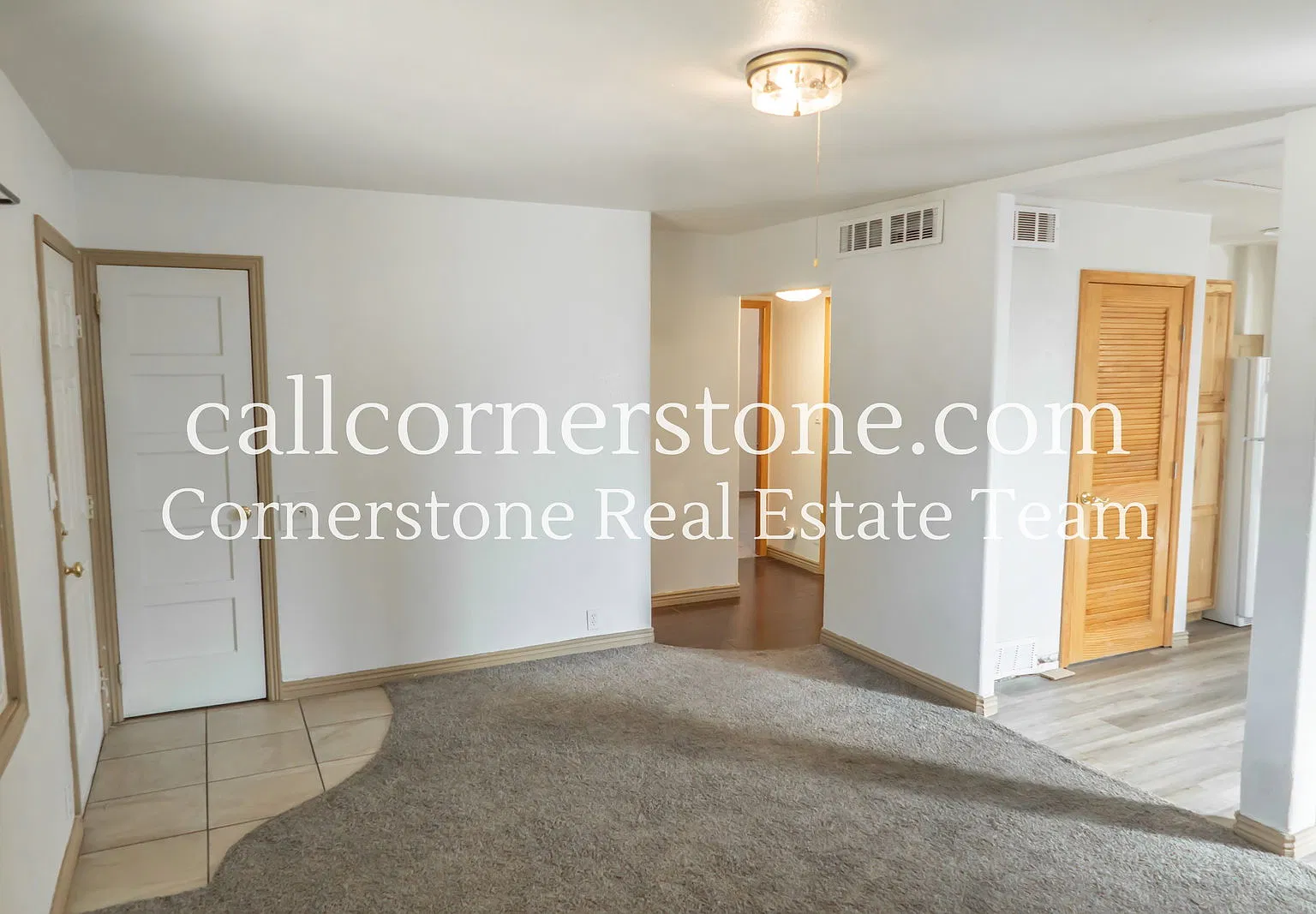 2 bed, 1.0 bath, 796 sqft, $1,717 — Photo 4