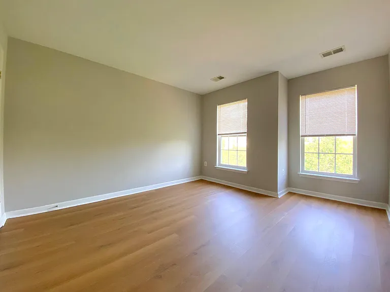 1124 Hampton St — Photo 19