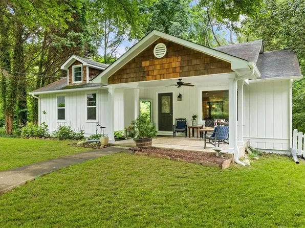 10 Dimsdale Ln, Alpharetta, GA 30004