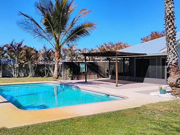 3rd image of 4322 SW Jarmer Road