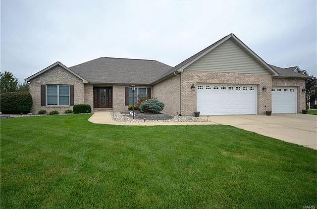 1st image of 4913 Autumn Oaks Dr