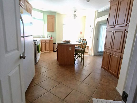 4th image of 17640 Corkill Rd Space 40