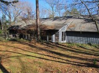 494 Walthall Rd, Russellville, AR 72802