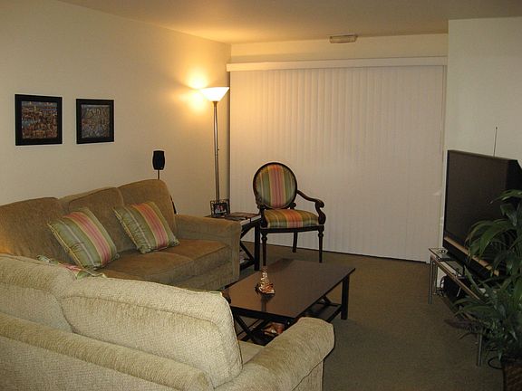 Living room. Photo taken when landlord lived there.