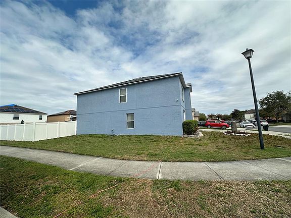 4th image of 102 WHEATFIELD CIRCLE
