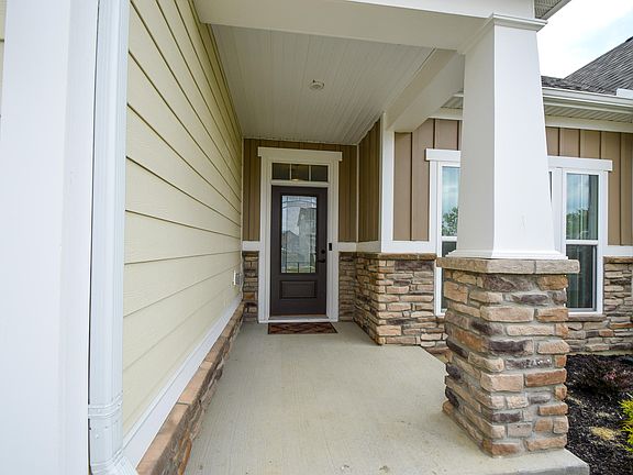 5th image of 3246 Heatherstone Dr