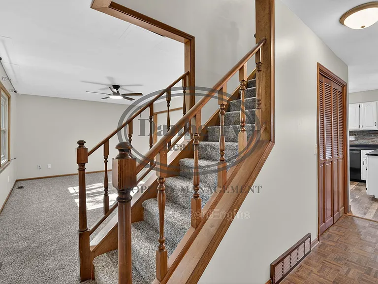 3018 Gleneagle Dr — Photo 4