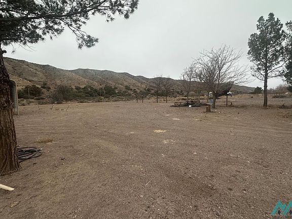 3rd image of 308/310 Animas Creek Rd