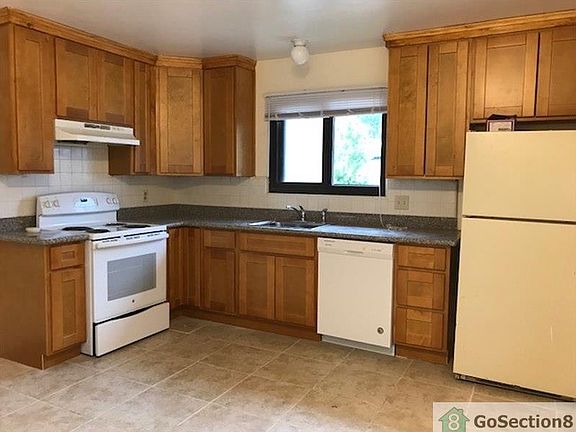 5th image of 1040 Clyde Ave APT 3