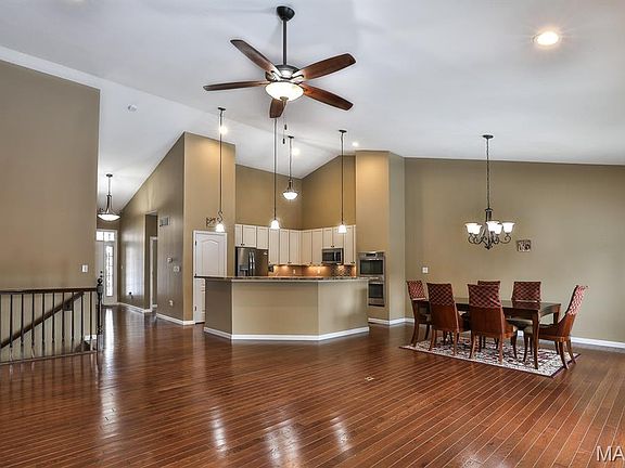 5th image of 502 Trevi Ln