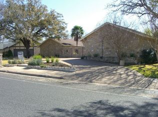 11401 Pickfair Dr, Austin, TX 78750