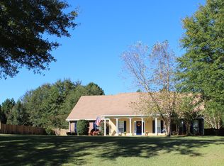 18 Green Apple Ct, Taylorsville, GA